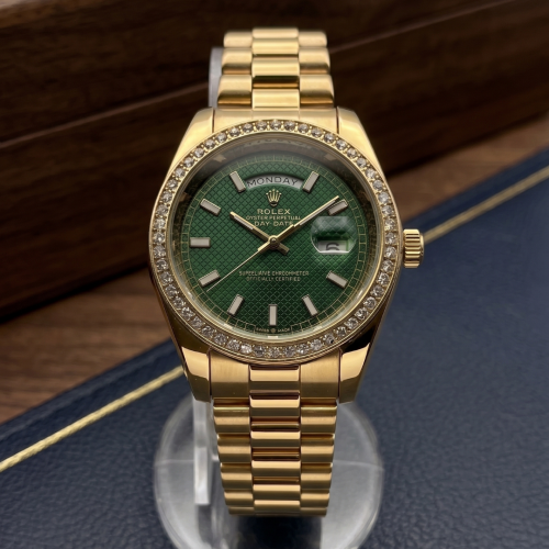 🚀ROLEX DAY-DATE BAGUETTE DORADO-VERDE 🔥